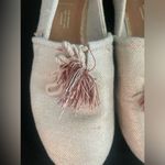 Toms  Kelli Beige Tassel Slip-On Flat Rose Gold 7.5 Photo 2