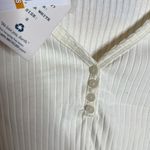 Hippie Rose NWT  Ivory Juniors' Knit Henley T-Shirt Size Small Photo 3