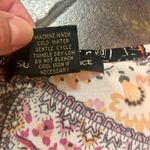 Susan Lawrence  Women’s Print Tank Top With Ruffle Front Size L Photo 7