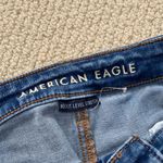 American Eagle  Hi-Rise Jegging Jeans Size 2 Short Medium Wash Slim Fit VEUC Photo 2
