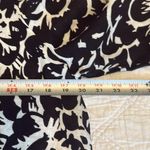 Rafaella  100% Linen Black White Floral‎ Tunic Top - Size Medium Photo 7