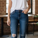 Driftwood  Jackie Rose Floral Embroidered Distressed Mid-Rise Skinny Jean Size 30 Photo 0