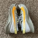 Nike Pegasus Trail 2 Pure Platinum Laser Orange Tennis Shoes Size 9.5 Photo 5