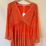 Rose + Olive NWT  Floral Top Photo 1