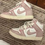 Nike Jordans high retro Photo 0