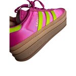 Adidas Women’s Gazelle Bold Platform Fuchsia Slime Sneakers Size 7 Photo 4