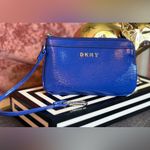 DKNY  Wristlet Blue NWOT Photo 4