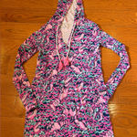 Lilly Pulitzer Rylie UPF 50+ Hooded Cover-Up Dress – “Lobstah Roll” – Size Small Photo 0