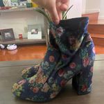 Abound Floral Velvet  Booties Size 8.5 Photo 2