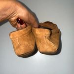 Minnetonka  moccasin size 7.5 Photo 2