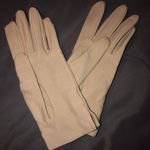 Vintage Gloves Tan Photo 0