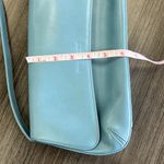 Kenneth Cole  baguette bag. Photo 7