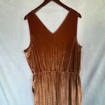Ava & Viv 2X Brown Velvet Sleeveless Jumpsuit | V Photo 6