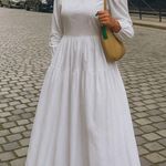 We Wore What Danielle Bernstein  long sleeves poplin dress spring french romance Photo 1