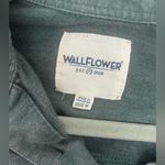 Wallflower Women’s Taylor Essential French Terry Shirt Jacket (Shacket) Medium Green Photo 2