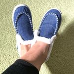 Cute warm comfy indoor outdoor slippers 🎈🎈 Blue Size 9.5 Photo 0
