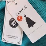 Zesica Turquoise Blue Sweater with Full Sleeves and Mock Neckline NWT Size Large Photo 6