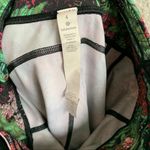 Lululemon Time to Sweat Crop Zen Garden Athleisure Workout Activewear 4 Photo 14