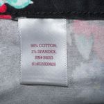 SO  brand cute black short shorts with pretty flower design. Stretchy comfy! Photo 4