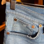 Madewell Women's Cali Demi Boot Jeans in Light Blue Size 31 Photo 7