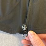 Black work out zip up jacket Photo 1