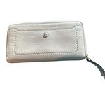 Marc Jacobs  Silver Leather Zip-Around Wallet‎ Unisex Photo 2