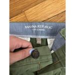 Banana Republic  Size 4 City Chino Cuffed Olive Green Shorts short summer spring Photo 5