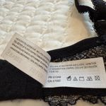 Wacoal  34B Embrace Lace Black & White Floral Bra Underwire Unlined 65191 Photo 7