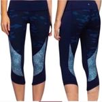 Lululemon  Rib Knit Sport Compression Camo/Print Legging Capri, 6 Photo 1