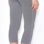 Nike Legend 2.0 striped capris size small Photo 1