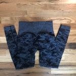 Gymshark Camp Seamless Leggings Photo 2