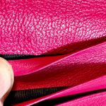 Saint Laurent Yves Portefeuille Compact Zip Around Wallet Photo 7