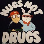 Arthur Hugs not drugs Tshirt Size M Photo 1