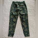 Athleta Trekkie North Printed Jogger in Terra Firma Olive Photo 7