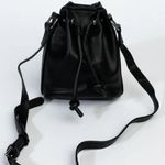 𝅺WOMAN'S Everyday Bucket Bag Black Photo 1
