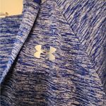 Under Armour  blue long sleeve loose fit Hooded Shirt size womens medium Photo 1