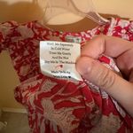 Tuckernuck Mille red Zinnia floral short sleeve blouse Photo 4