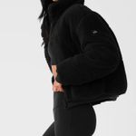 Alo Yoga Sherpa Snow Angel Puffer Black S Photo 2