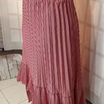 Allison Taylor  woman red and white seersucker skirt size 22 Photo 1