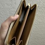 Coach Accordion Zip Wallet In Signature Canvas With Daisy Print c3370 Photo 3