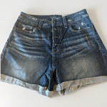 Time‎ And Tru Shorts Women's Size 6 Blue Denim High Rise Cuffed Photo 0