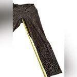 Evolution and creation Leopard Print Leggings Capri  women
Medium
 Photo 1