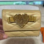 Lovcat Paris Women's Gold Leather Trifold Wallet with Heart Design Photo 13