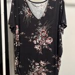 Maurice's Maternity Black Floral short sleeve belly cinched shirt size 2X Photo 7
