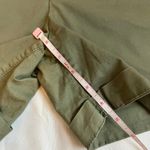 H&M shorts women’s size 6 Green Chino Style Shorts Photo 5