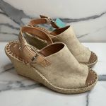 Toms  NEW Women's Natural Canvas Espadrille Beachy Wedge Monica Sandals Sz 7.5 Photo 0