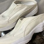 Ryka Ivory/Cream & White Round Toe SlipOn Comfort Walk Nitracel Mule Sneakers-7W Photo 8