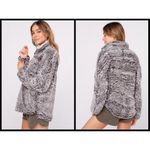 💕THREAD & SUPPLY💕 Lazy Sunday Pullover Charcoal Gray Photo 1