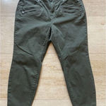 Torrid  Olive Green skyhigh Skinny Jeans Premium Stretch Denim 20XS‎ Photo 0