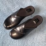 Clarks Artisan Black Leather Mules Shoes Size 8M Photo 1